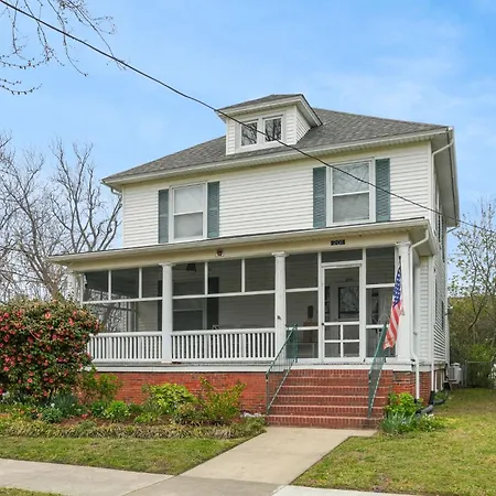 Maison Des Reves - Historic Charm In The Heart Of Downtown!